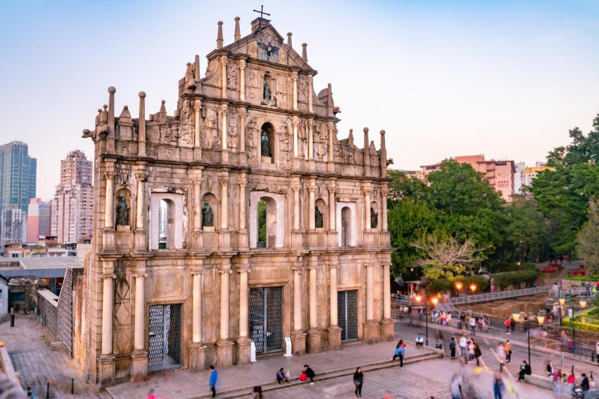 Готель Crowne Plaza Macau By Ihg Екстер'єр фото The Ruins of St. Paul's